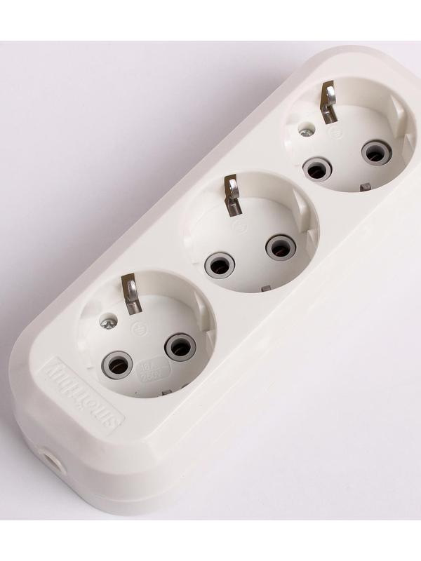 Колодка Smartbuy, 3 розетки, 16 А, 3500 Вт, с з/к, белая