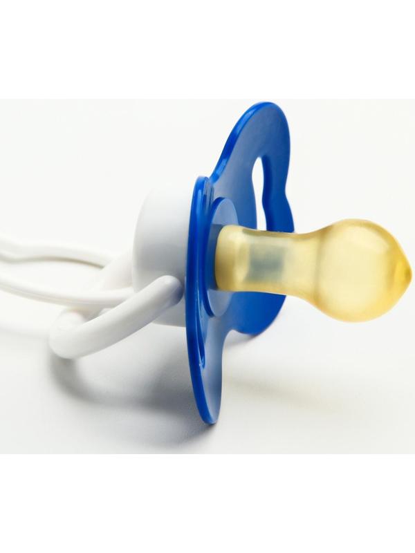 Соска-пустышка латексная классическая с держателем «Маленький джентльмен», от 0 мес.