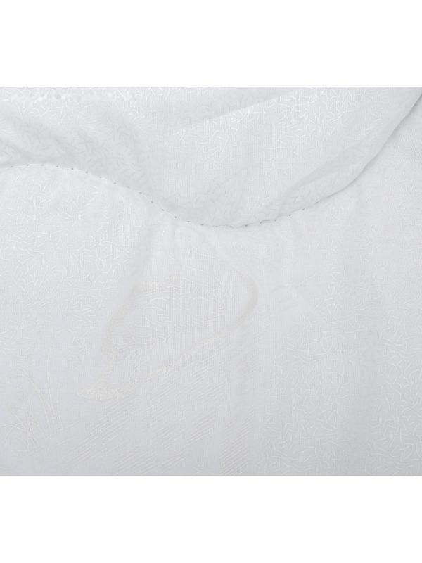 Одеяло зимнее 172х205 см, иск. лебяжий пух, ткань глосс-сатин, п/э 100%