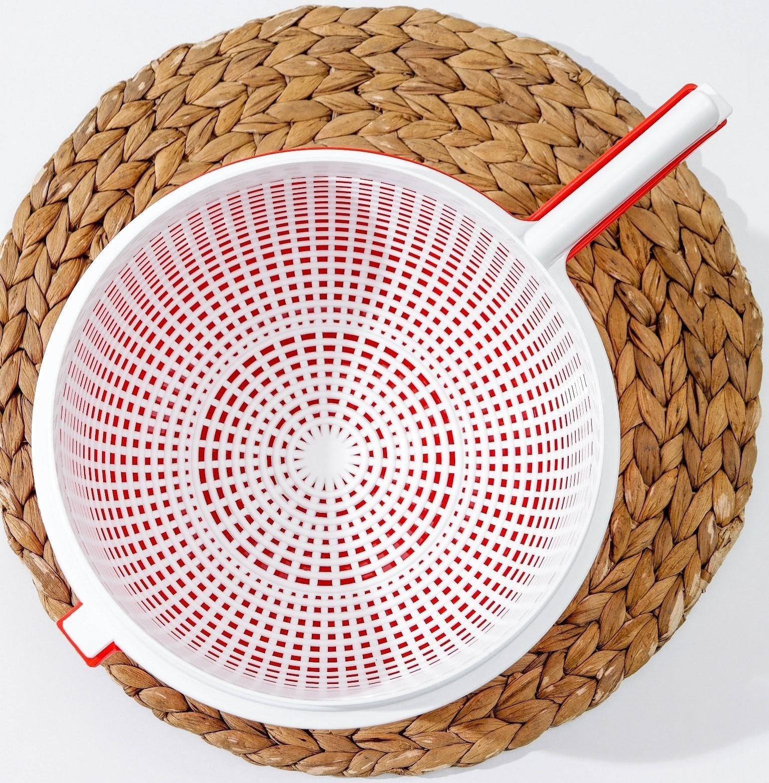 Сыродельница, d=24 см, цвет красный