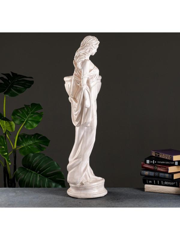 Фигура с кашпо 