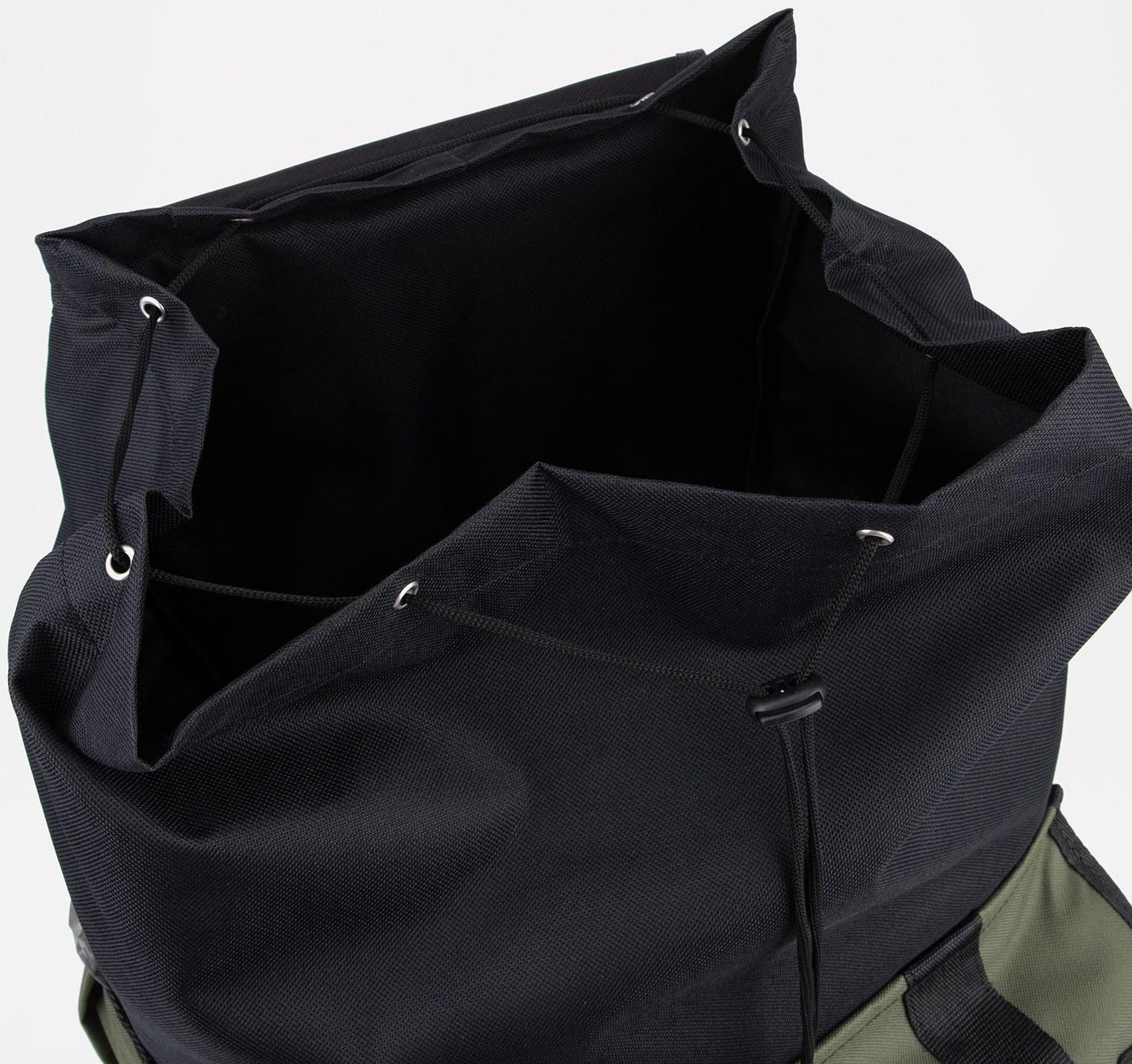 Рюкзак туристический на шнурке, 55 л, 3 наружных кармана, цвет чёрный/хаки