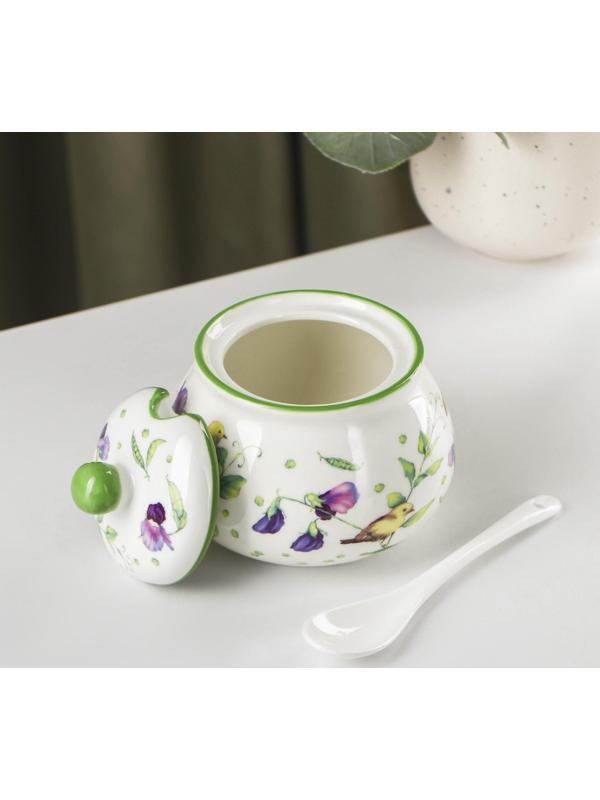 Сахарница фарфоровая с ложкой Доляна «Зелёный сад», 320 мл