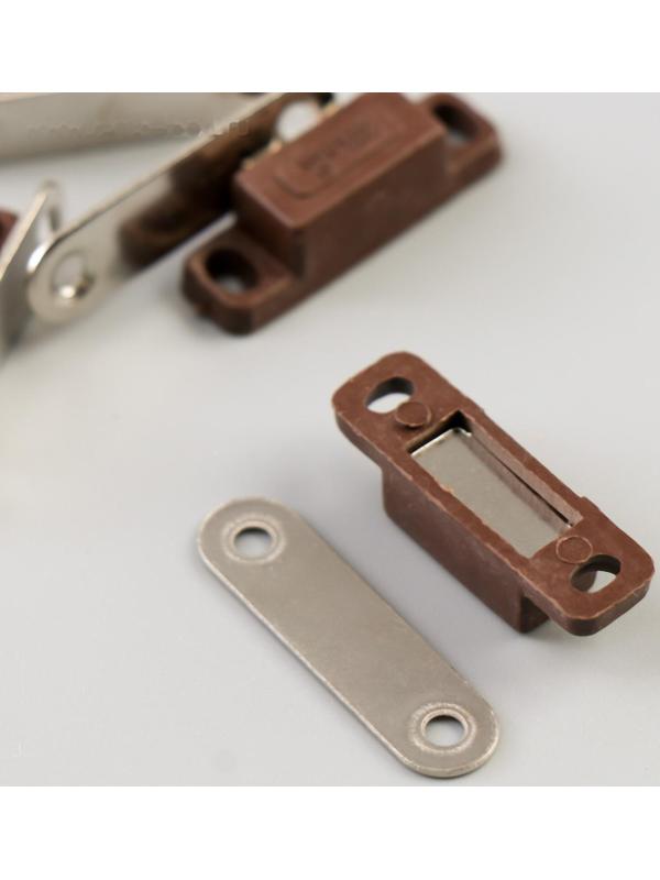Замок магнитный (набор 4 шт)  коричневый 3х1 см