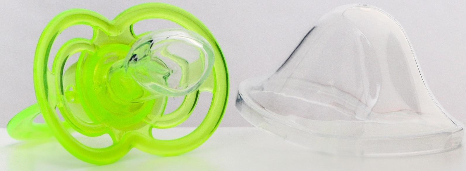 Пустышка силиконовая ортодонтическая «Бантик» с колпачком, от 0 - 3 мес., цвет зелёный