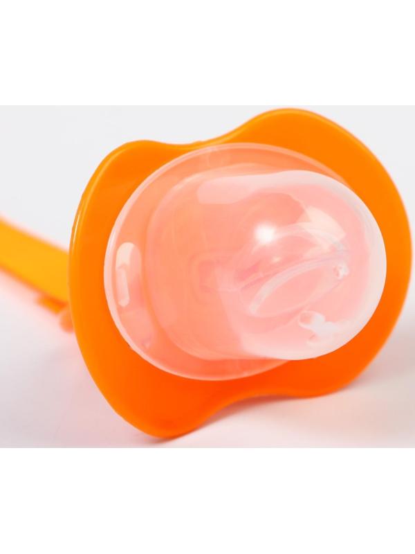 Пустышка силиконовая ортодонтическая с держателем и колпачком, от 0 мес., цвет оранжевый