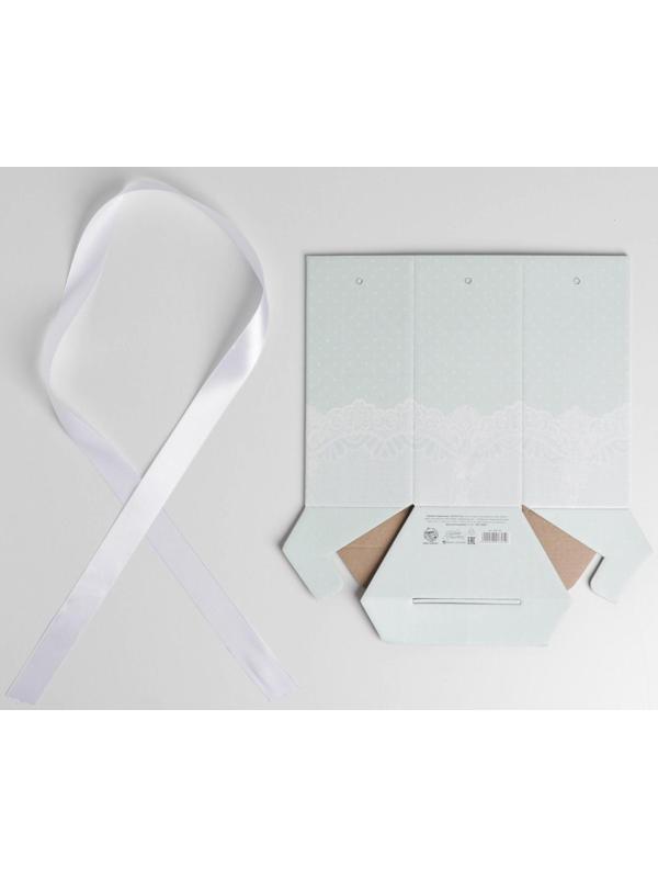 Коробка складная шестигранник «Мятное кружево», 17 × 14,8 × 19,5 см