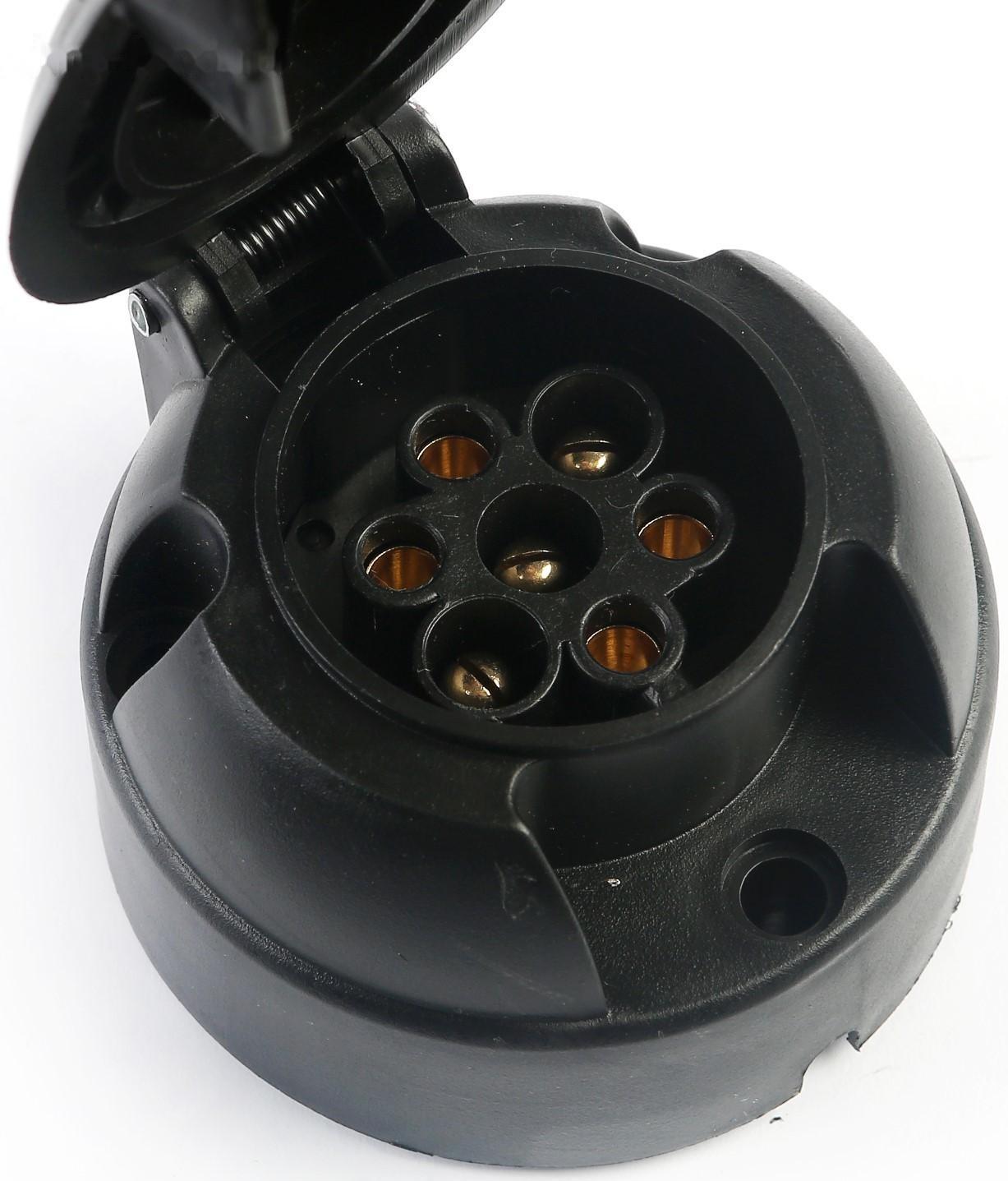 Разъем прицепа пластмассовый