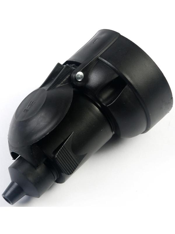 Разъем прицепа пластмассовый