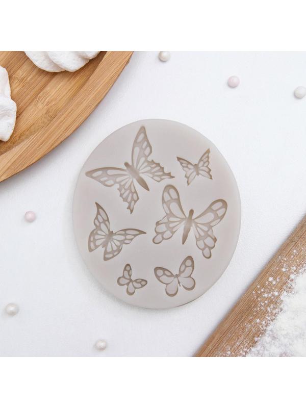 Молд «Шесть бабочек», 8,4×7,5 см, цвет МИКС