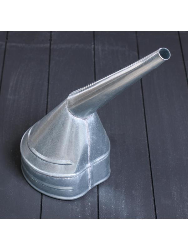 Воронка, d = 16,5 см, универсальная, большая, металл