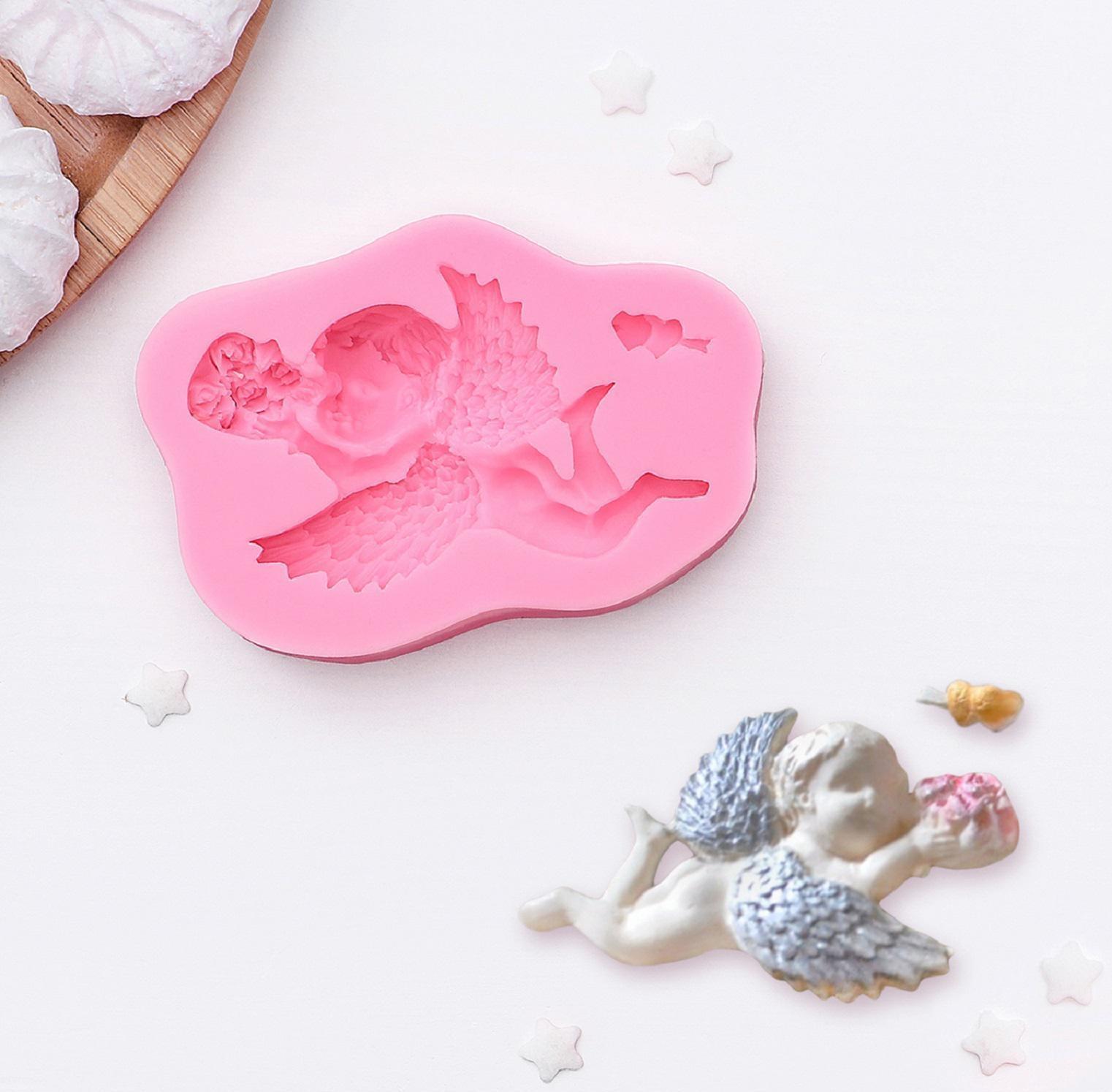 Молд силиконовый «Ангел с букетом», 9,3×6×1,9 см, цвет МИКС