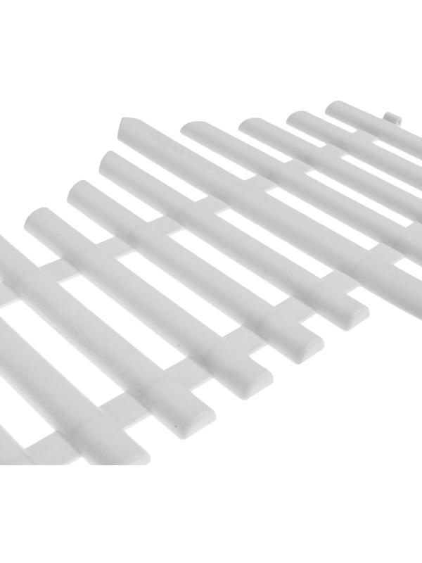 Ограждение декоративное, 30 × 300 см, 5 секций, пластик, белое