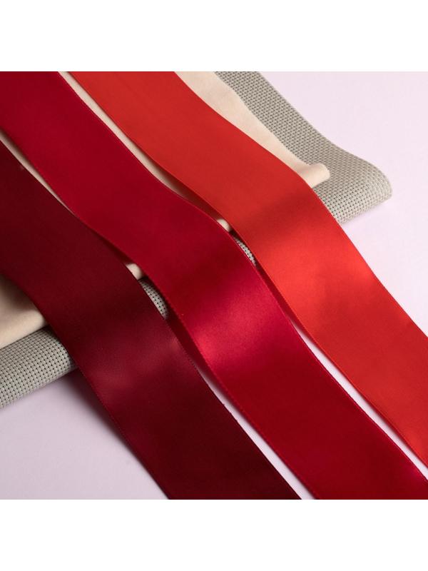 Набор атласных лент, 3 шт, размер 1 ленты: 50 мм × 23 ± 1 м, цвет красный спектр