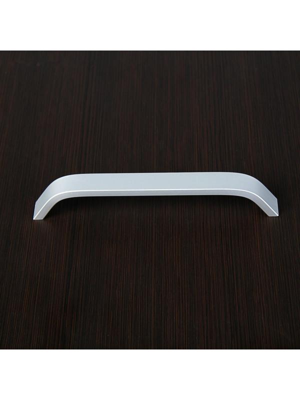 Ручка-скоба РС109, м/о 160 мм, цвет матовый хром