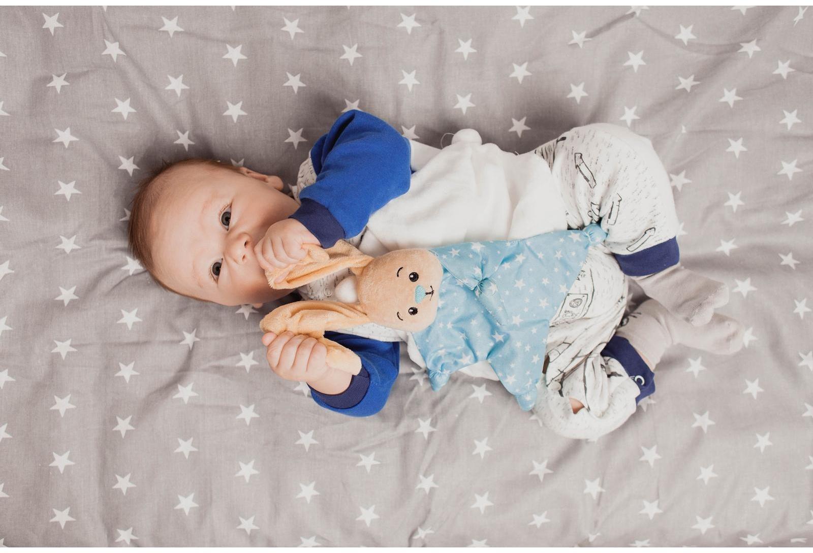 Игрушка «Зайчишка», для новорождённых, развивающая