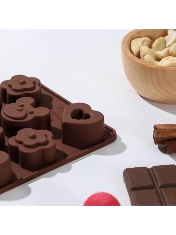 Форма для льда и кондитерских украшений Доляна «Мишка, цветок, сердце», 19,7×10,5×1,5 см, 14 ячеек, цвет шоколадный