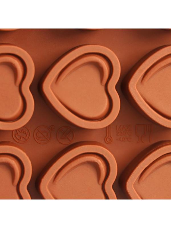 Форма для льда и кондитерских украшений Доляна «Сладкое сердце», 21×10 см, 15 ячеек (2,9×2,7 см), цвет шоколадный