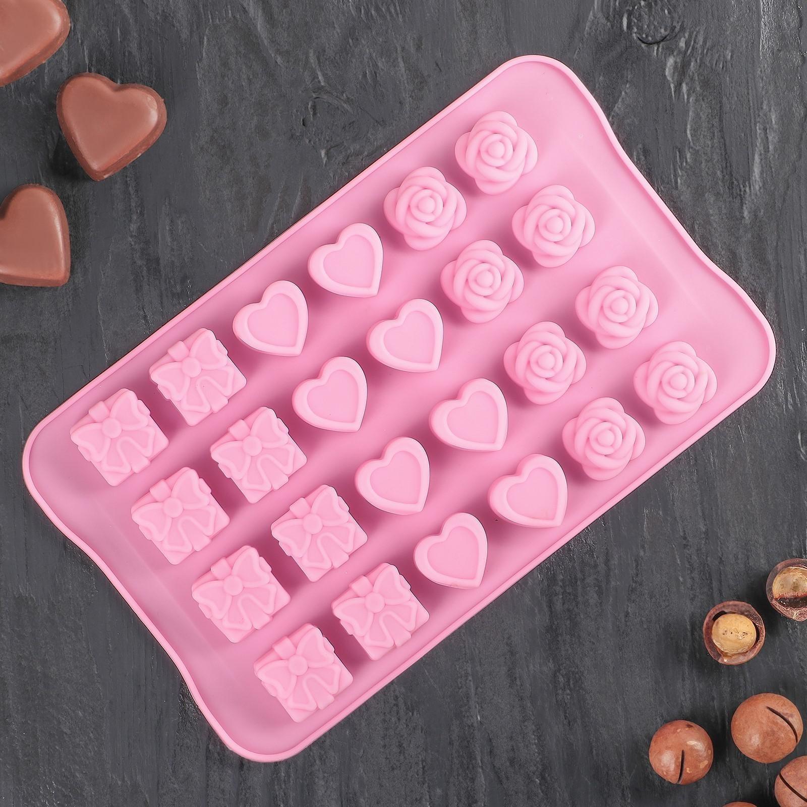 Форма для льда и кондитерских украшений Доляна «Подарок, сердце, роза», 23,2×13,8×1,1 см, 24 ячейки (2,6×2,6×2 см), цвет МИКС