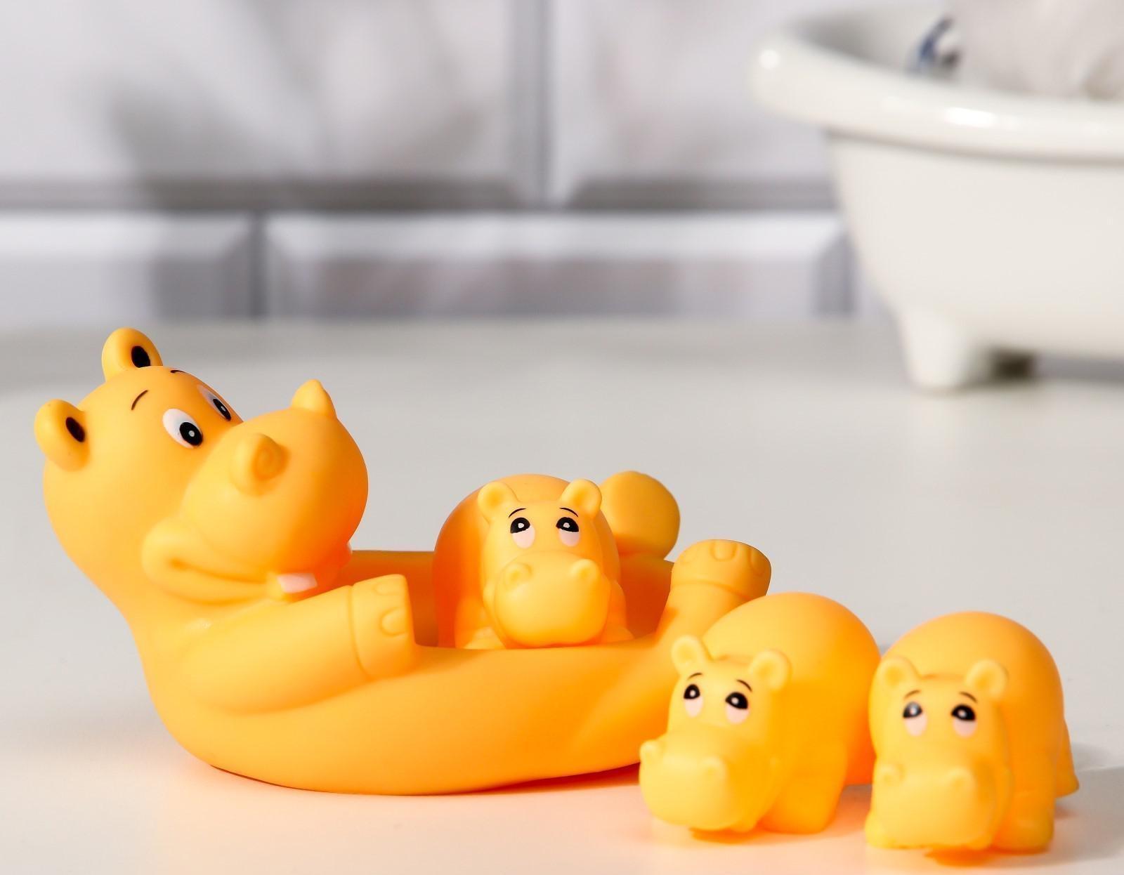 Набор игрушек для купания «Бегемотики»: мыльница, игрушки 3 шт. р-р: 14см