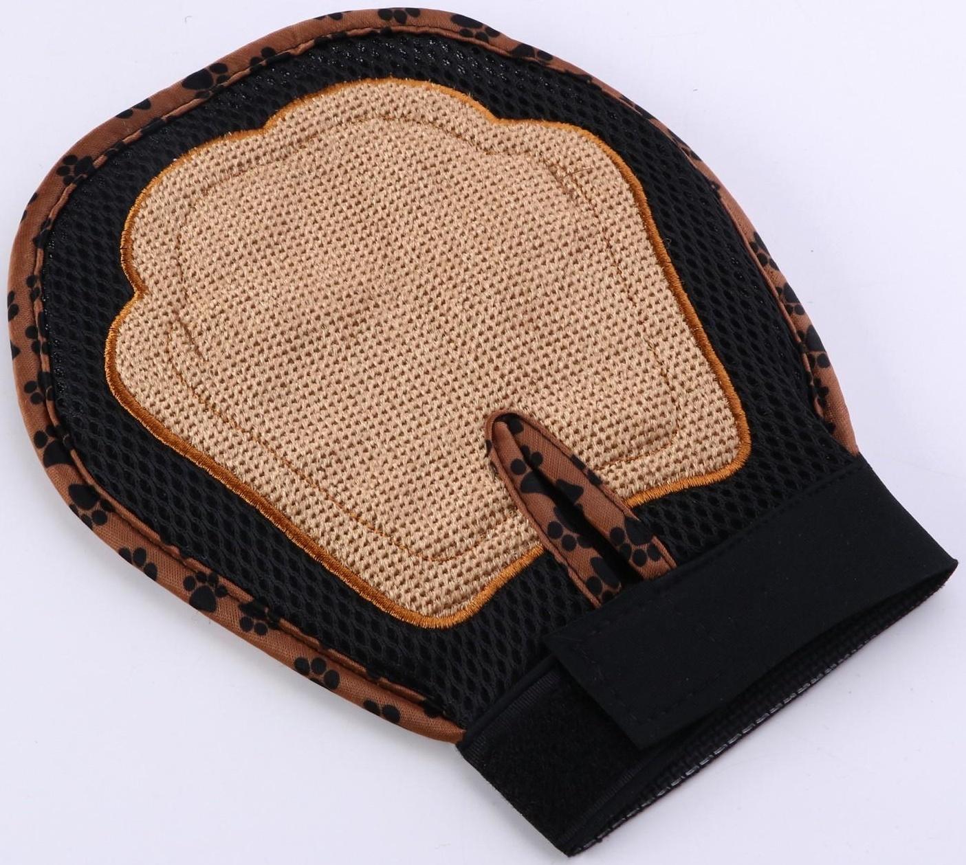 Рукавица - щетка для шерсти двусторонняя, на правую и левую руку, микс цветов