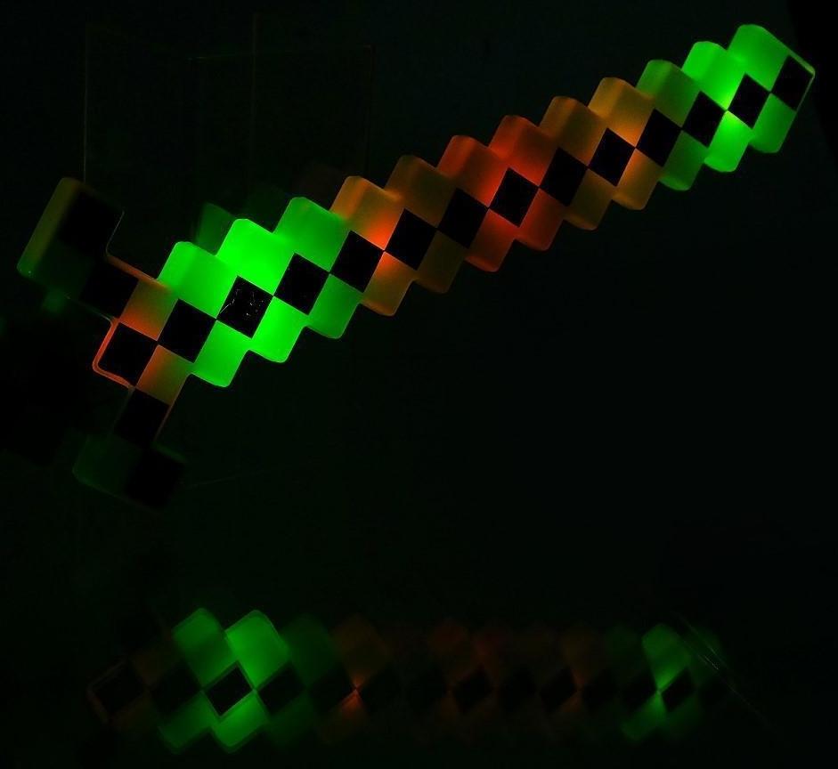 Меч световой «Крафт», световые и звуковые эффекты, работает от батареек, цвета МИКС