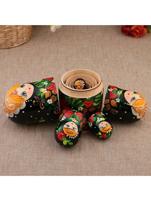 Матрёшка «Земляничка», чёрный платок, 5 кукольная, 18 см