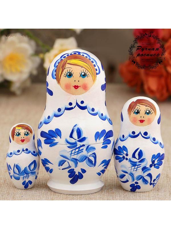 Матрёшка «Гжель», белое платье, 3 кукольная, 9 см