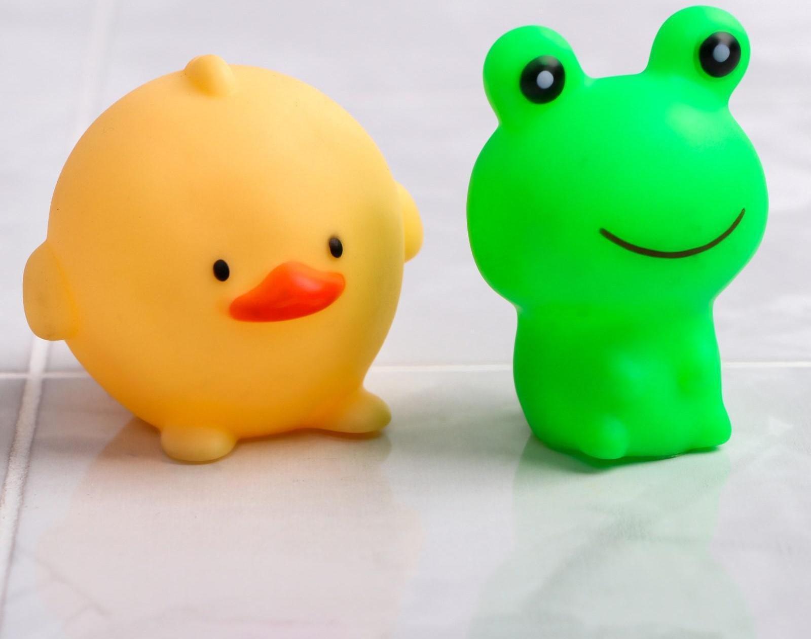 Набор резиновых игрушек для игры в ванной «Весёлые друзья», 6 шт.
