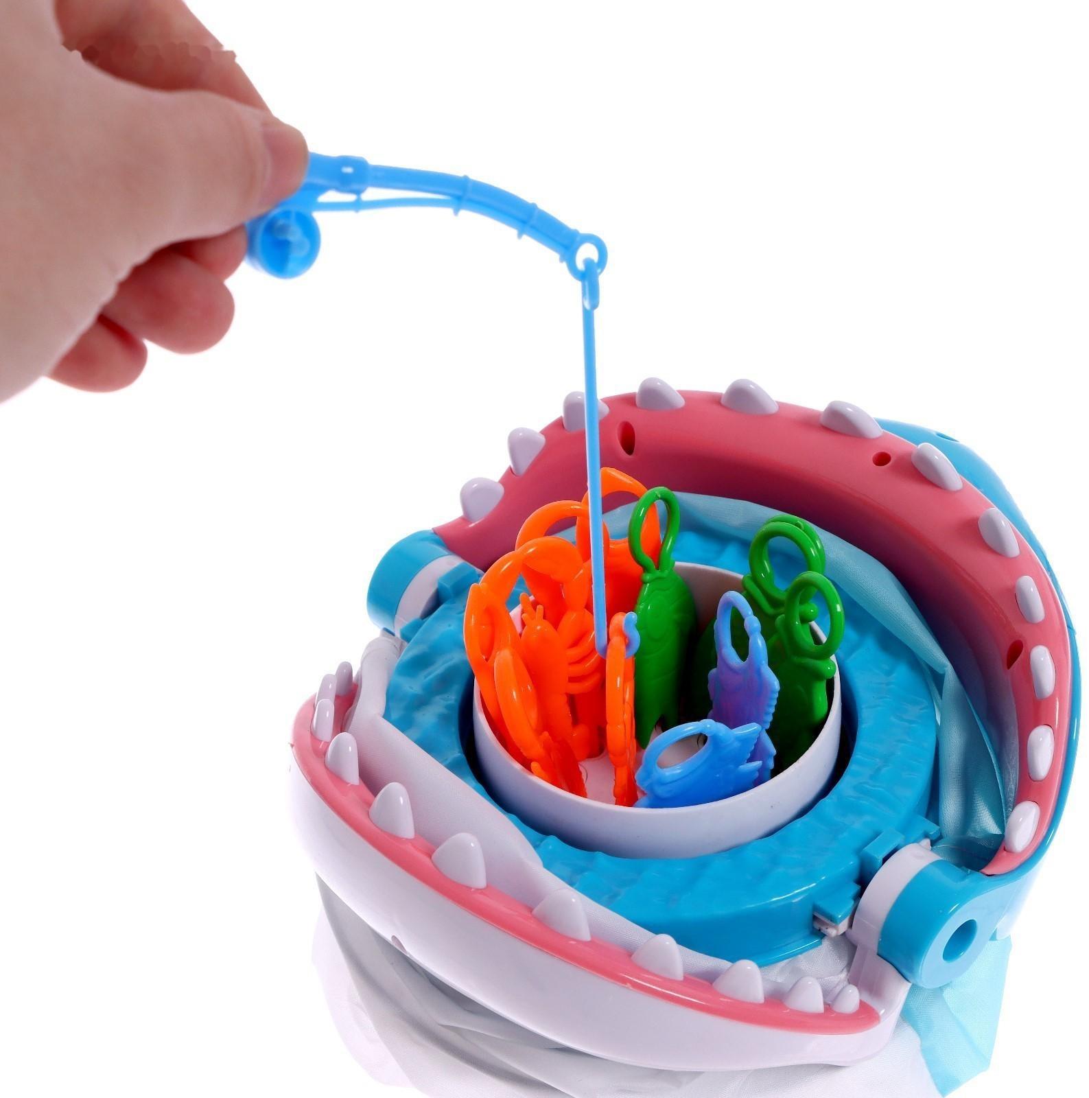 Настольная игра «Акула атакует», удочки, кубик