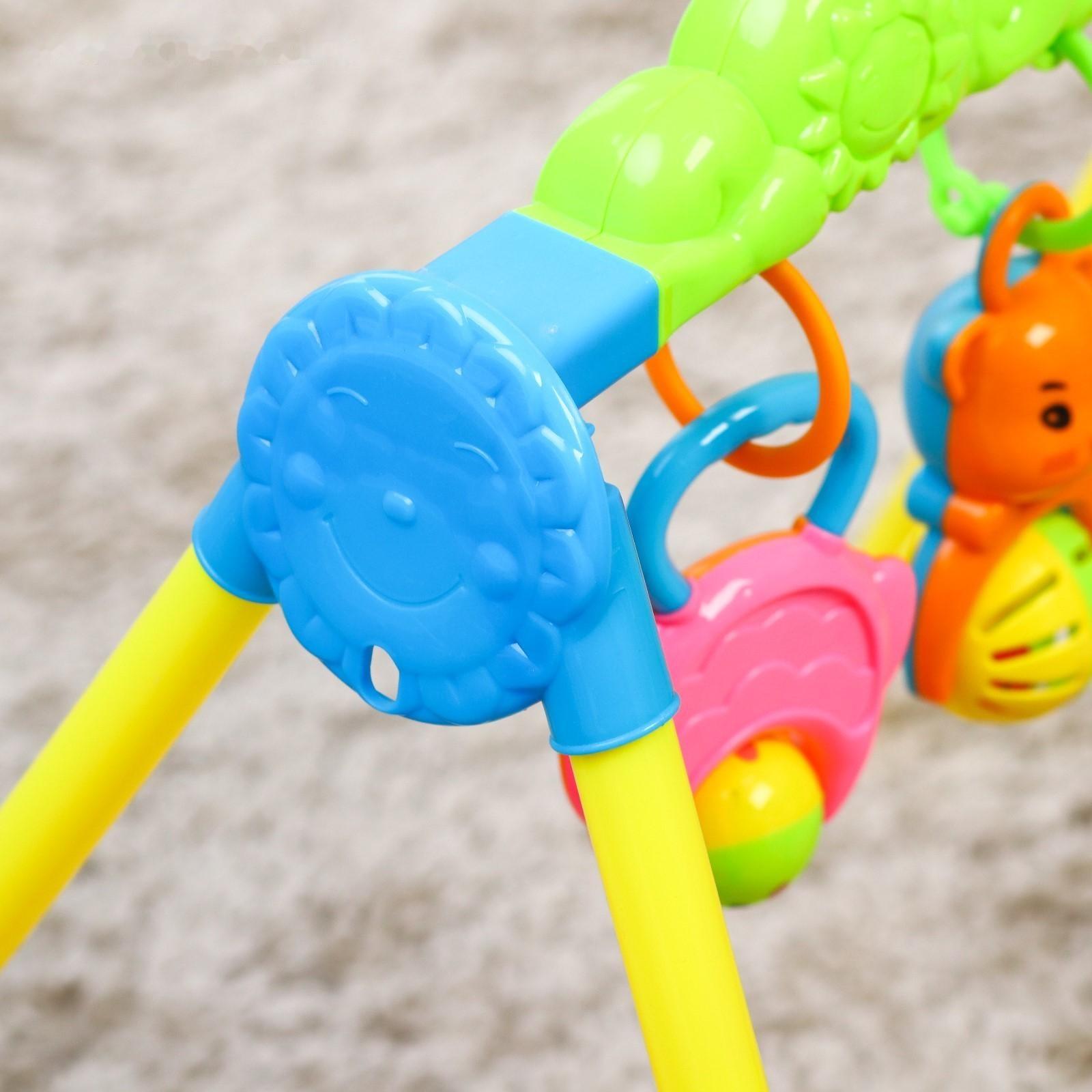 Игровой развивающий центр «Детство», с погремушками