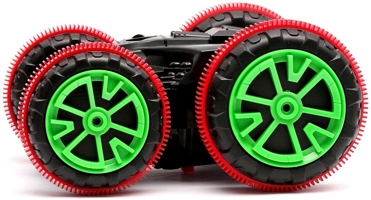 Машина-перевёртыш радиоуправляемая «Амфибия», 4WD, плавает по воде, с акб