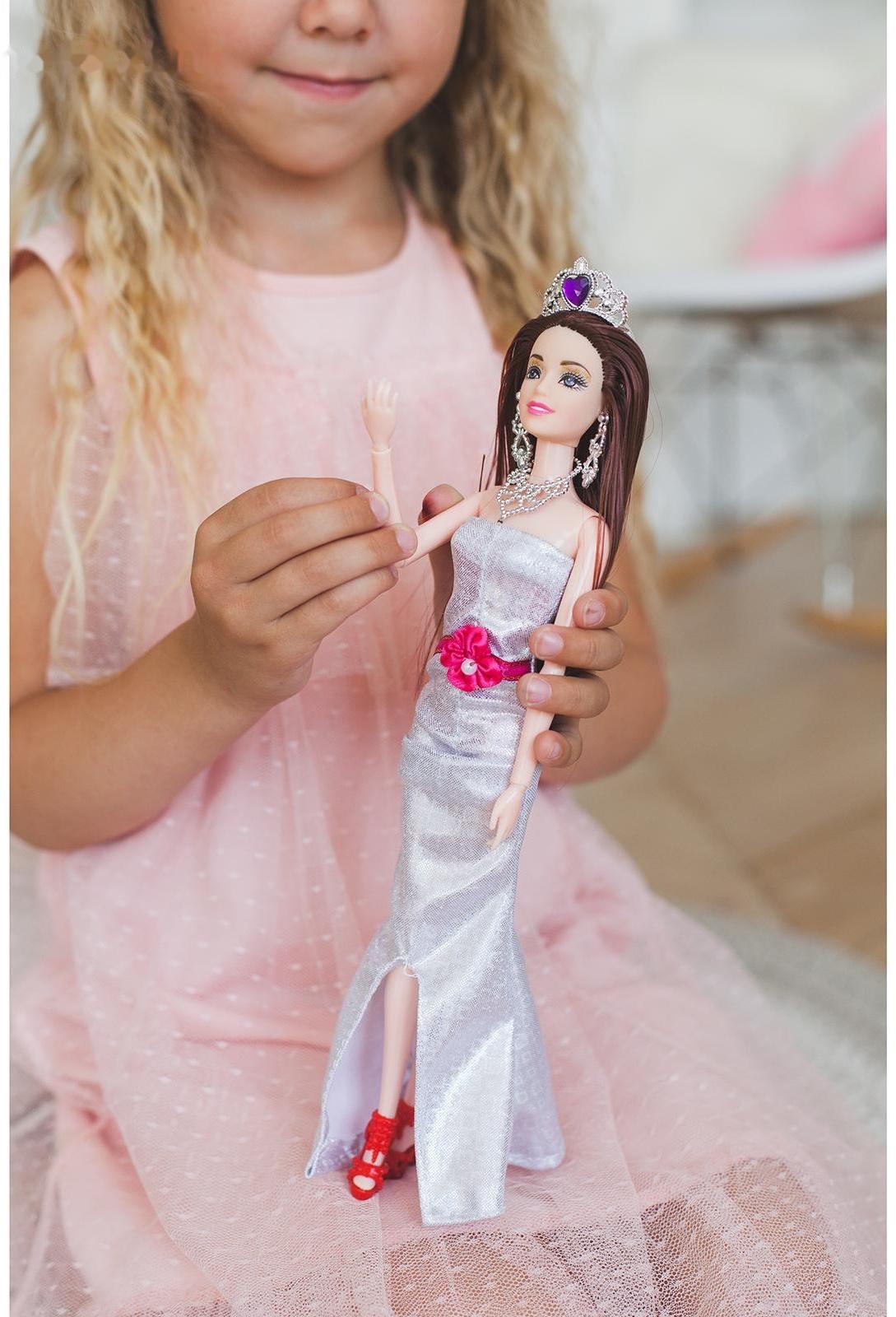 Кукла-модель «Елена - Мисс Мира» шарнирная