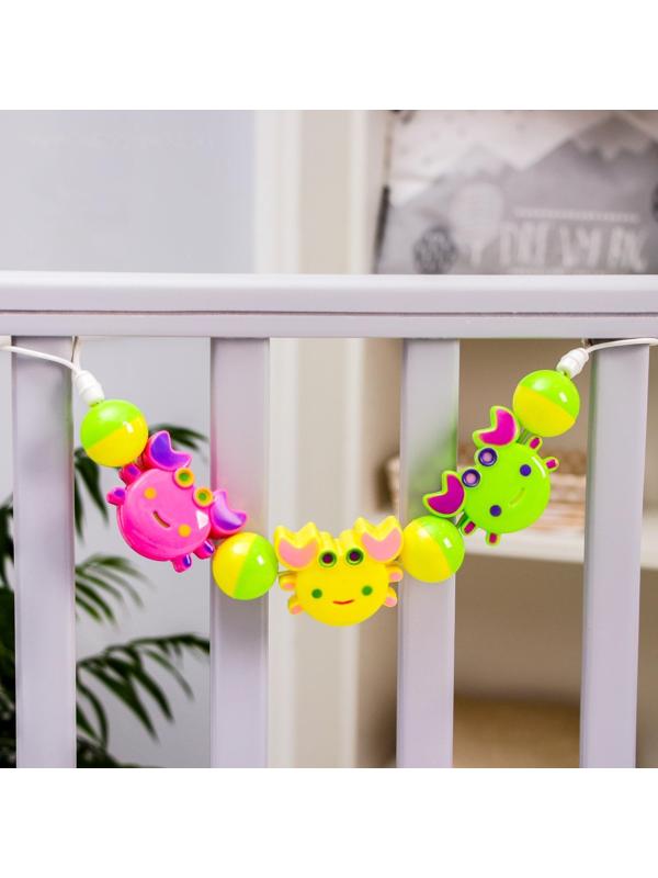 Растяжка на коляску/кроватку «Крабики», 3 игрушки, цвета МИКС, р-р 39-53