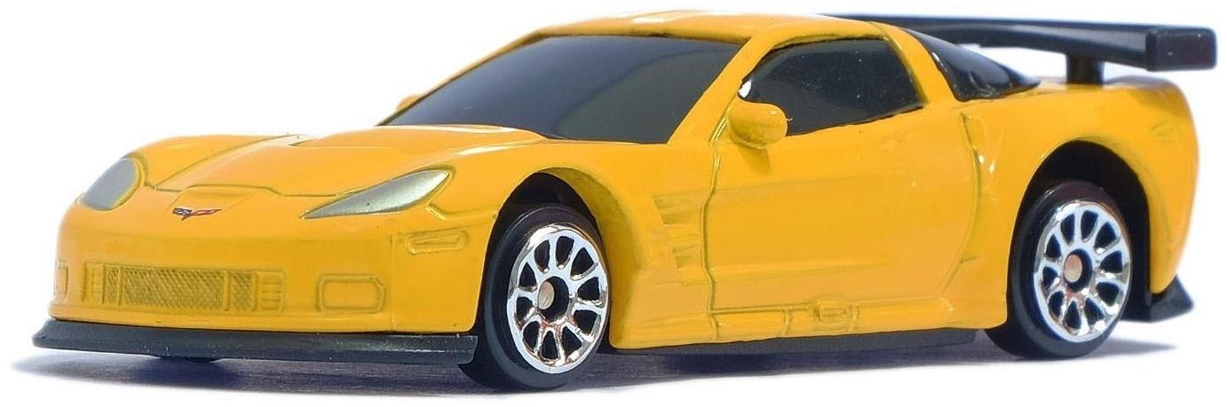 Машина металлическая в яйце LICENSED CAR, МИКС