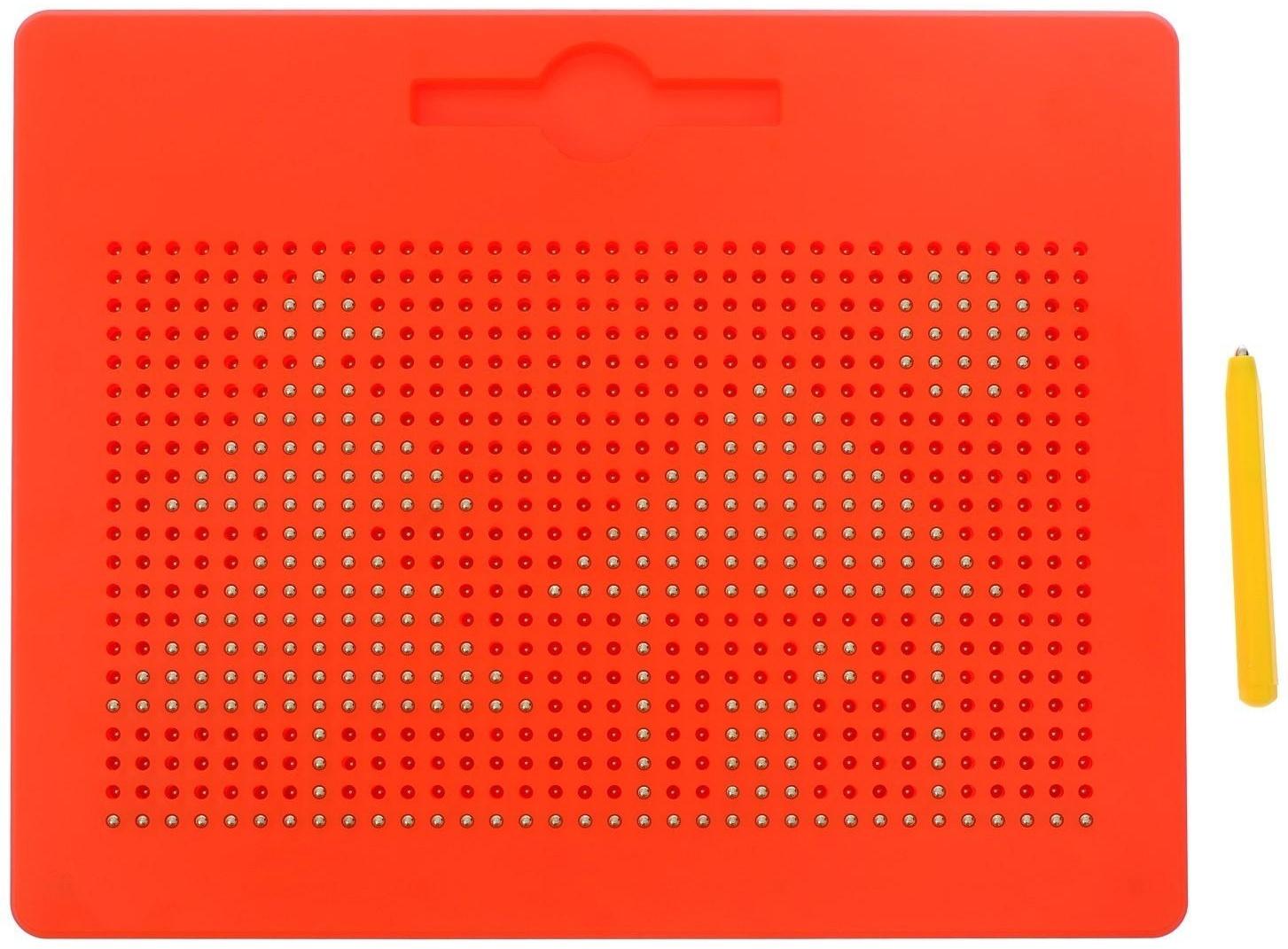 Планшет обучающий «Магнитное рисование», 714 отверстий, цвет красный