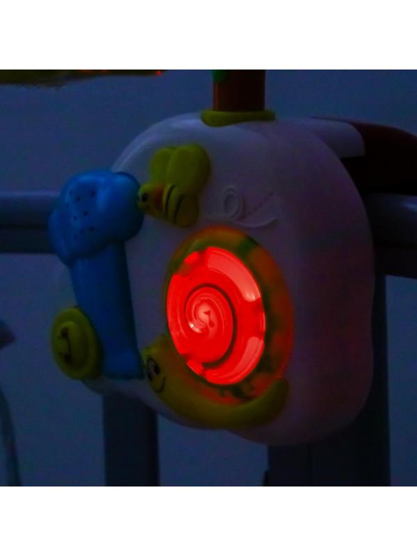 Мобиль музыкальный «Зверята» с ночником, работает от батареек