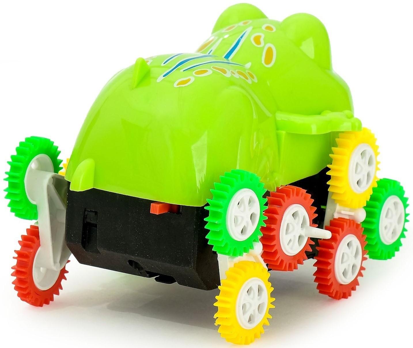 Машина-перевертыш «Лягушка», работает от батареек