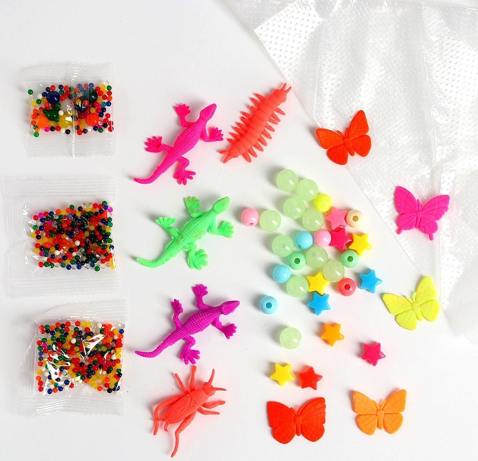 Тактильная коробочка «Удивительный мир бабочек», с растущими игрушками