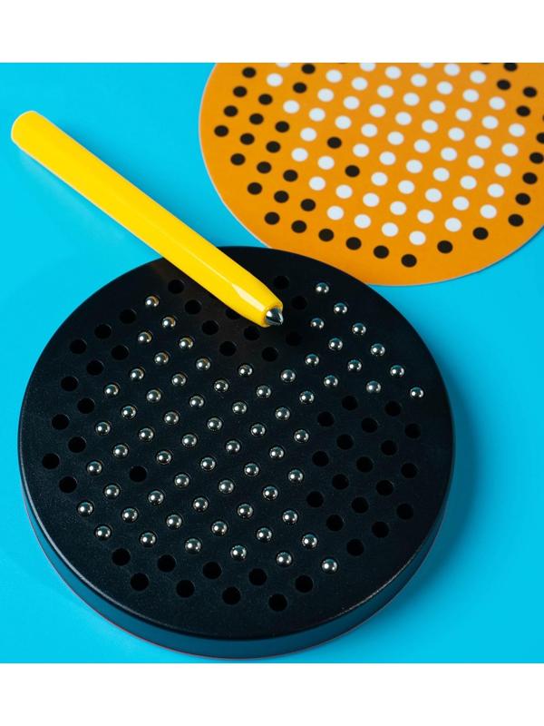 Планшет обучающий «Магнитное рисование», 120 отверстий, 5 карточек, цвет чёрный