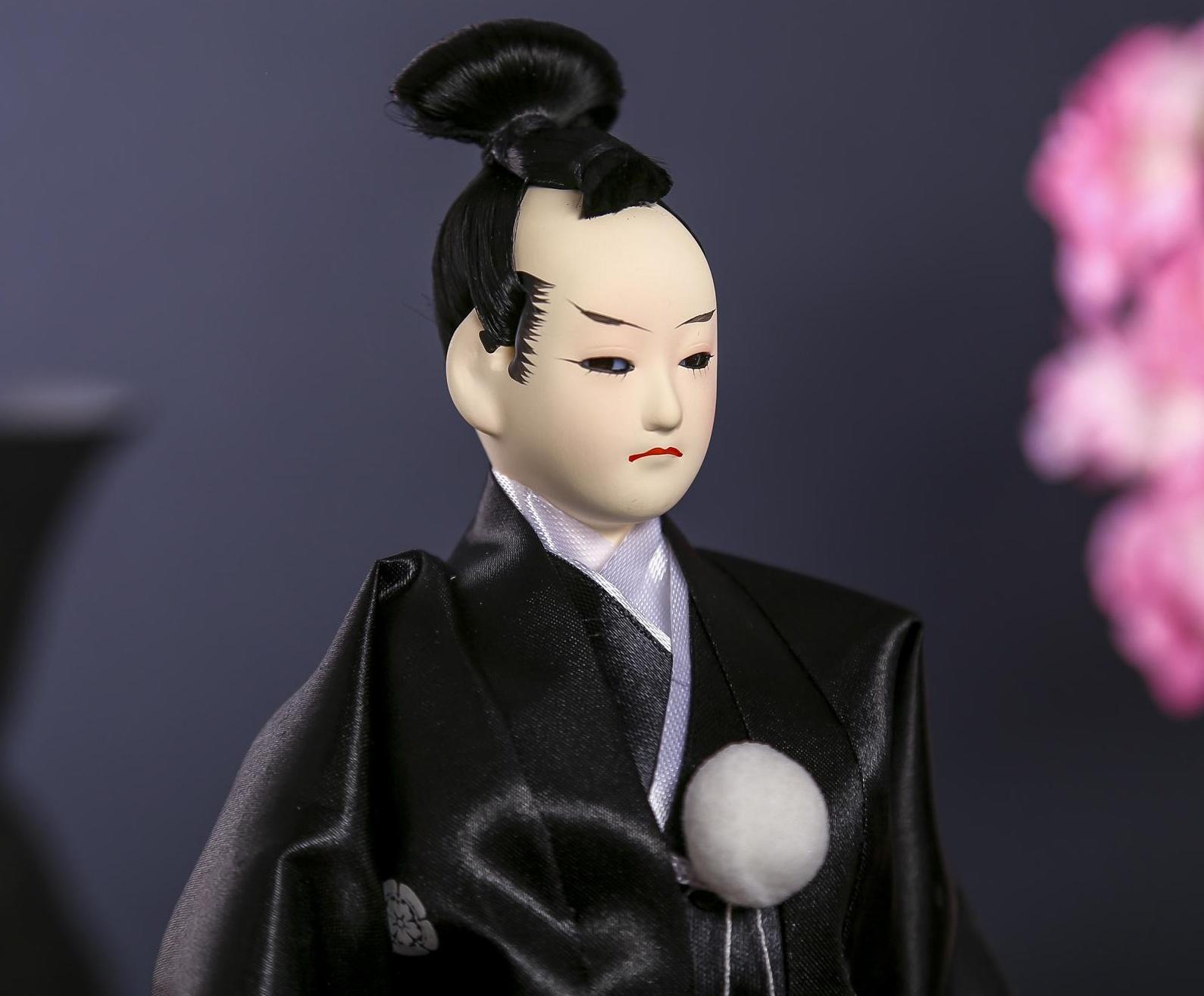 Кукла коллекционная 