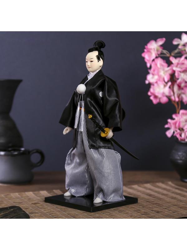 Кукла коллекционная 