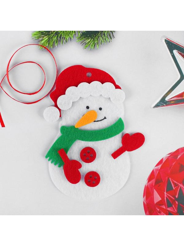 Набор для творчества - создай ёлочное украшение из фетра «Весёлый снеговик»