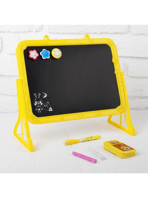 Доска магнитная двухсторонняя, под маркер и мел на подставках (мел,маркер,магниты)   МИКС