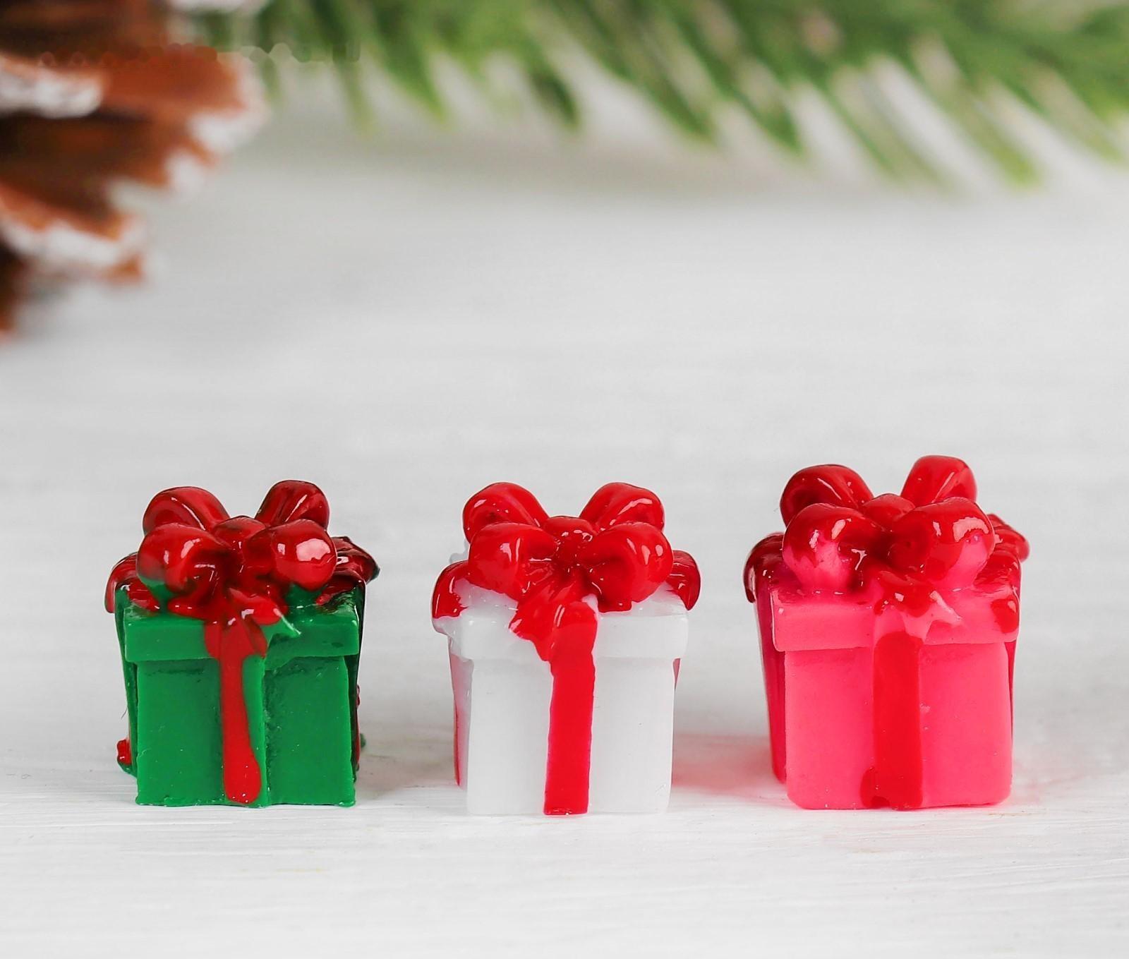 Миниатюра кукольная «Подарочек», набор 4 шт, размер 1 шт: 1,5×1,5×1,6 см, цвета МИКС