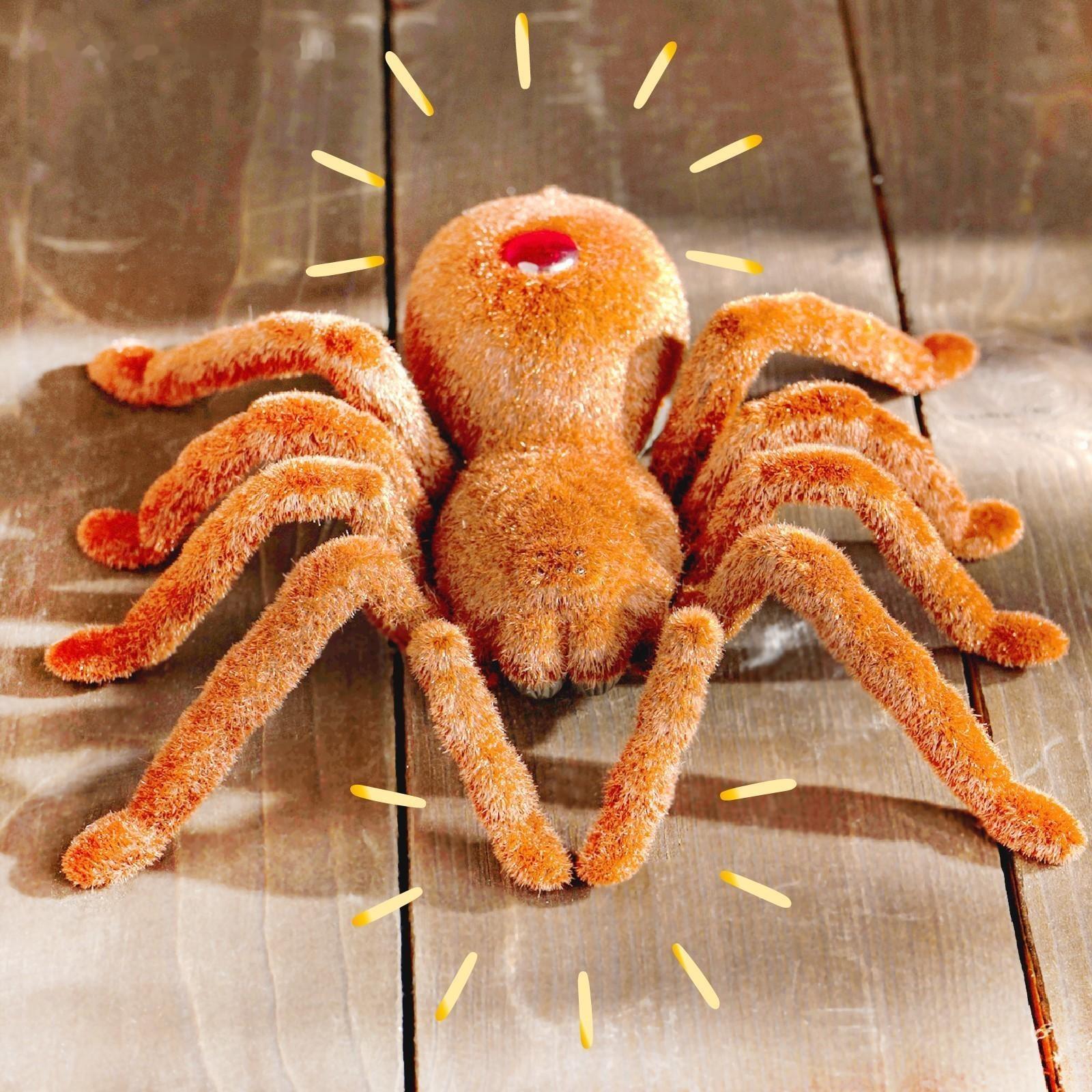 Паук радиоуправляемый «Тарантул», работает от батареек, световые эффекты