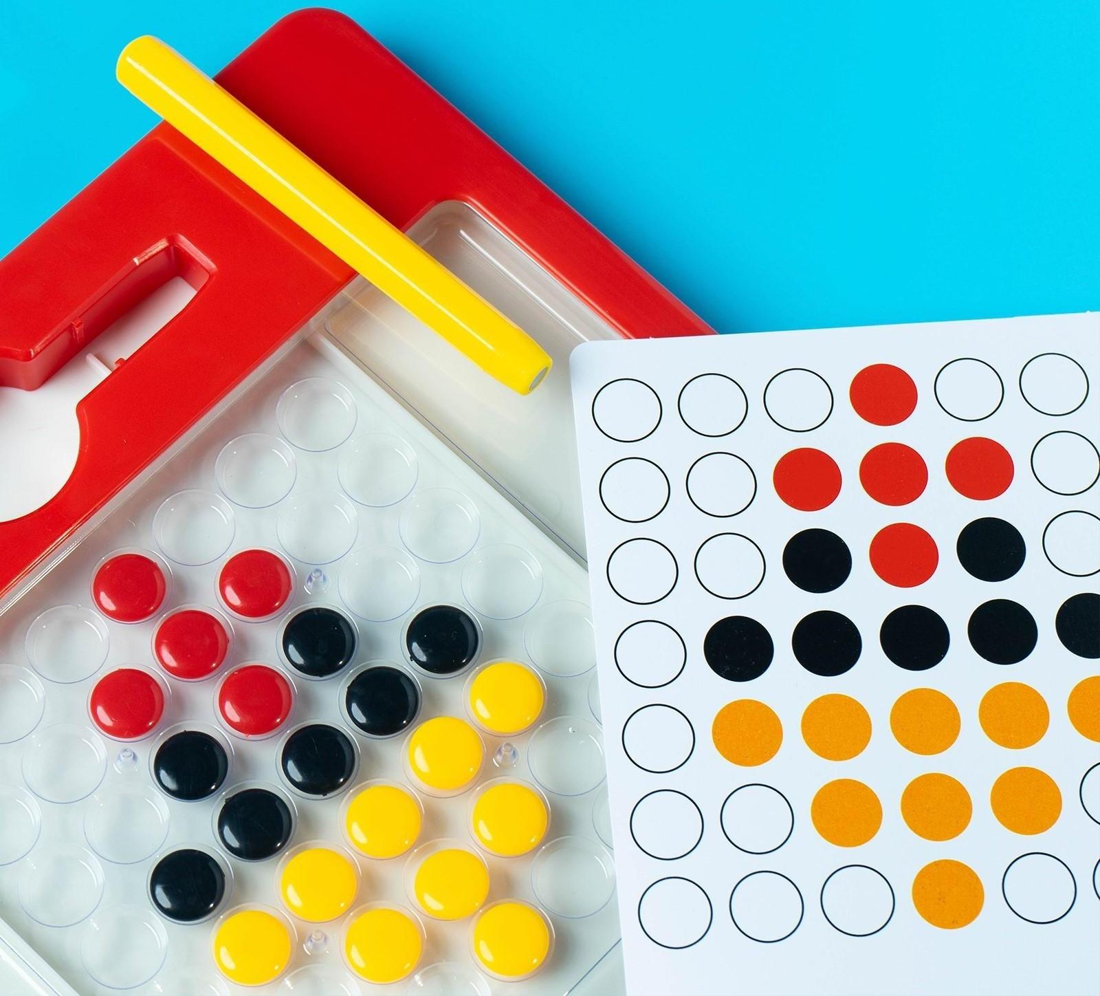 Планшет-мозаика магнитный для рисования «Пуговки», 49 ячеек