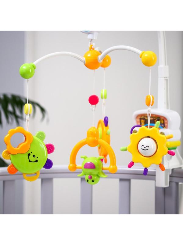 Мобиль музыкальный «Счастливое сокровище», заводной, наклейка МИКС