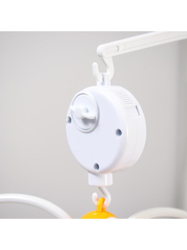 Мобиль музыкальный «Счастливое сокровище», заводной, наклейка МИКС