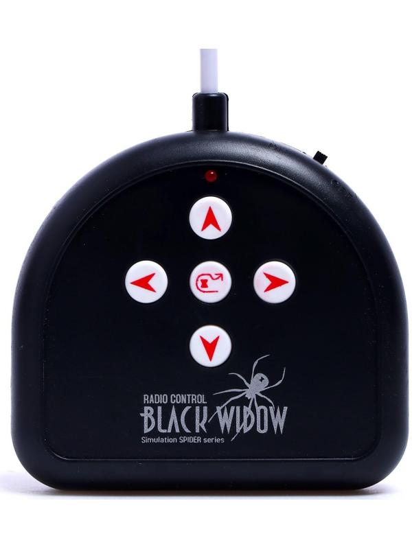 Паук радиоуправляемый «Чёрная вдова», световые эффекты, работает от батареек